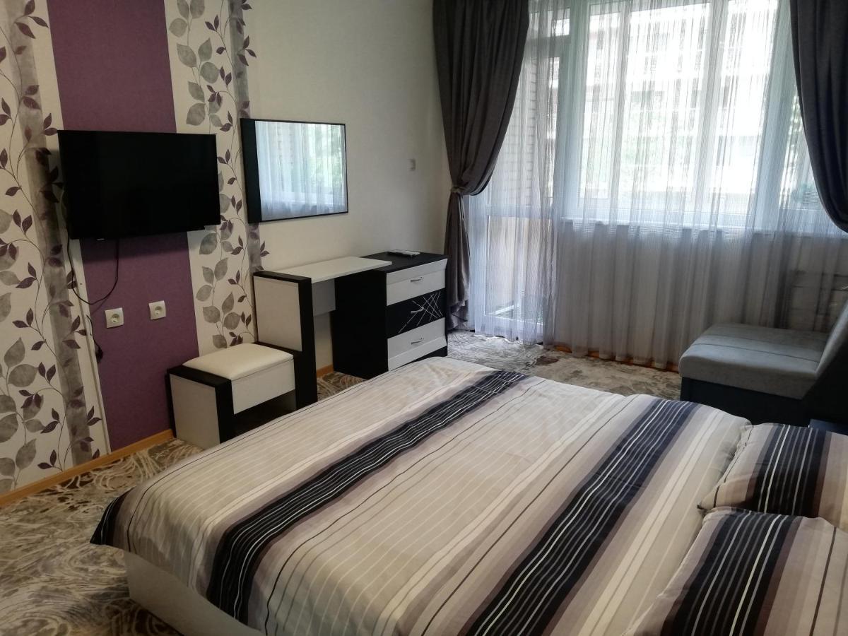 Apartment Ani เวลีคอเทอร์โนโว ภายนอก รูปภาพ