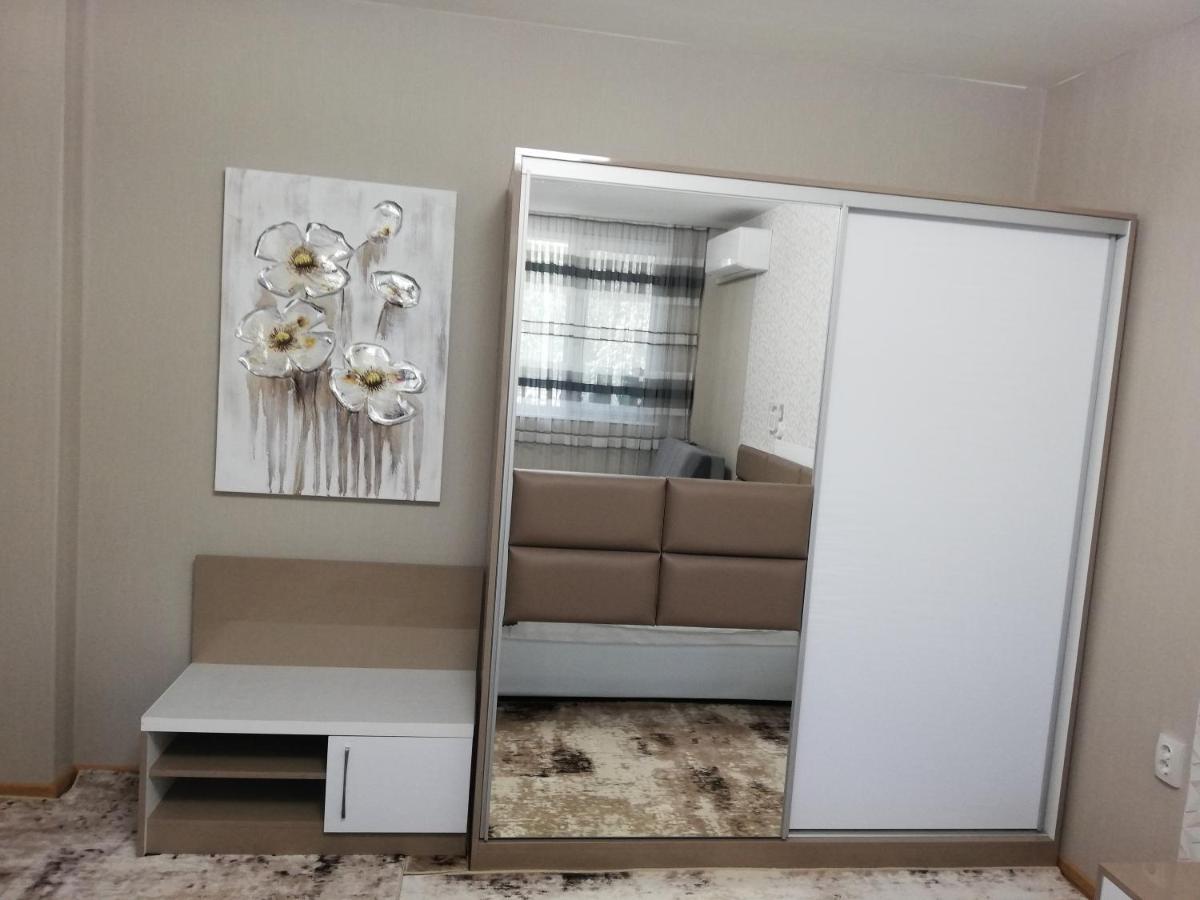 Apartment Ani เวลีคอเทอร์โนโว ภายนอก รูปภาพ