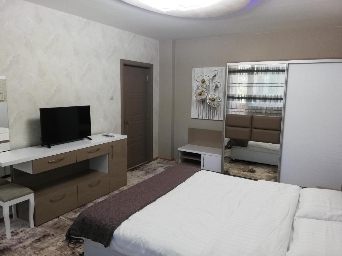 Apartment Ani เวลีคอเทอร์โนโว ภายนอก รูปภาพ
