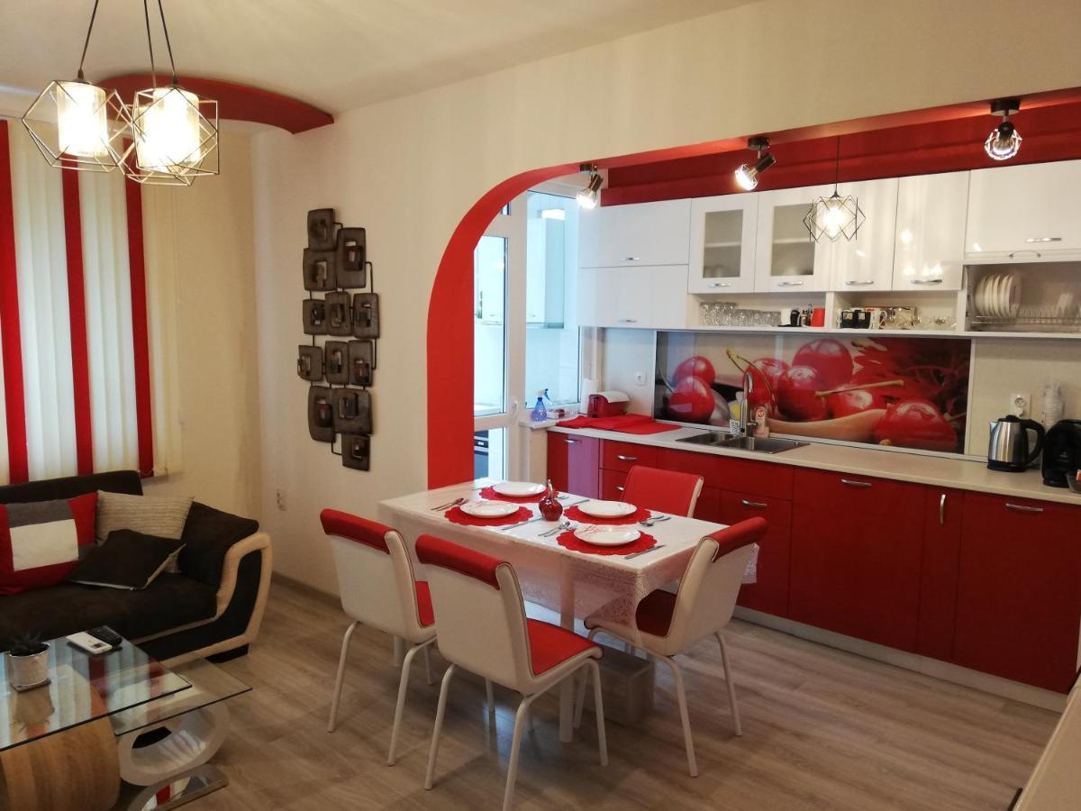 Apartment Ani เวลีคอเทอร์โนโว ภายนอก รูปภาพ