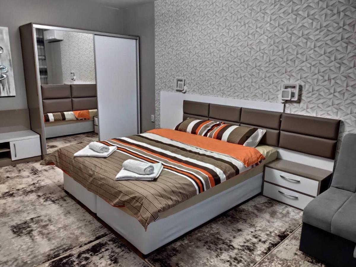 Apartment Ani เวลีคอเทอร์โนโว ภายนอก รูปภาพ